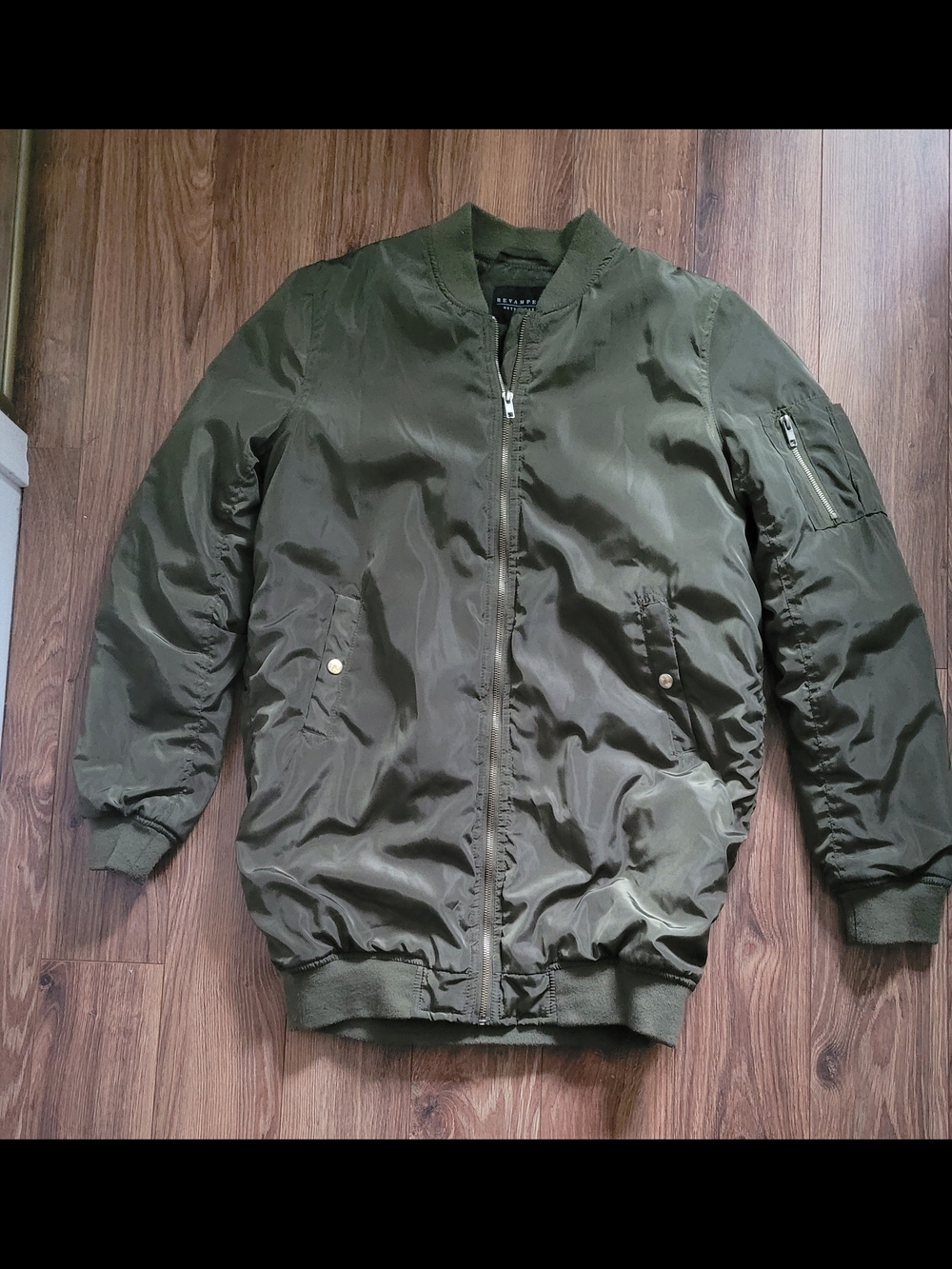 Men's Olive Bomber Jacket - Classic Flight Style
